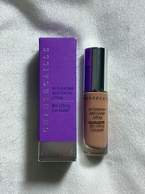 Chantecaille Bio Lifting Concealer in 4C Almond